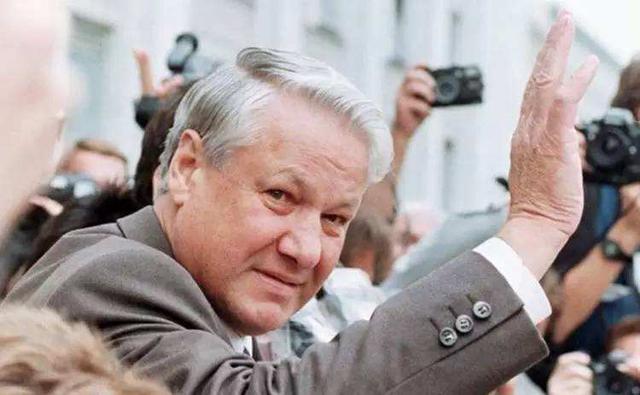 叶利钦个人资料简历（俄罗斯总统叶利钦是哪里人全名叫什么）